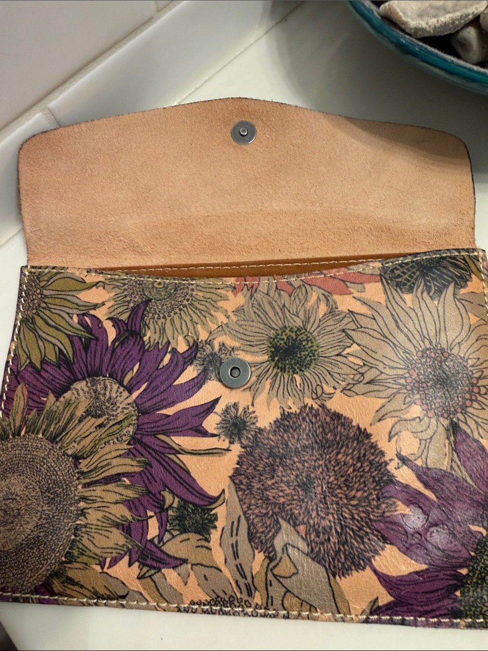 Patricia Nash Yellow Beige Floral Sunflower Clutch with Purple Accents - Picture 5 of 8